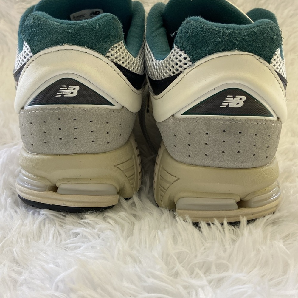 New Balance 2002R NERGY,Men’s Green Multi Color,Short top Sneakers.Size-… - Picture 9 of 11